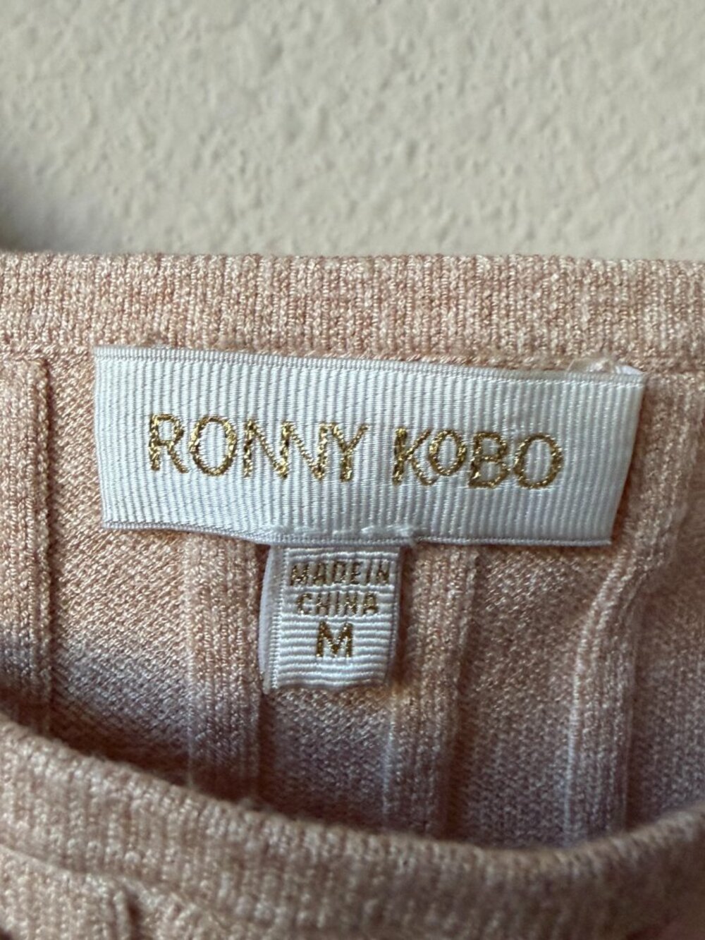 Ronny Kobo Beige Ribbed Knit Asymmetrical Top Size M - Picture 3 of 5